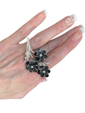 Black Enamel Clear Rhinestone Silver Tone Floral Statement Ring Size 7.25